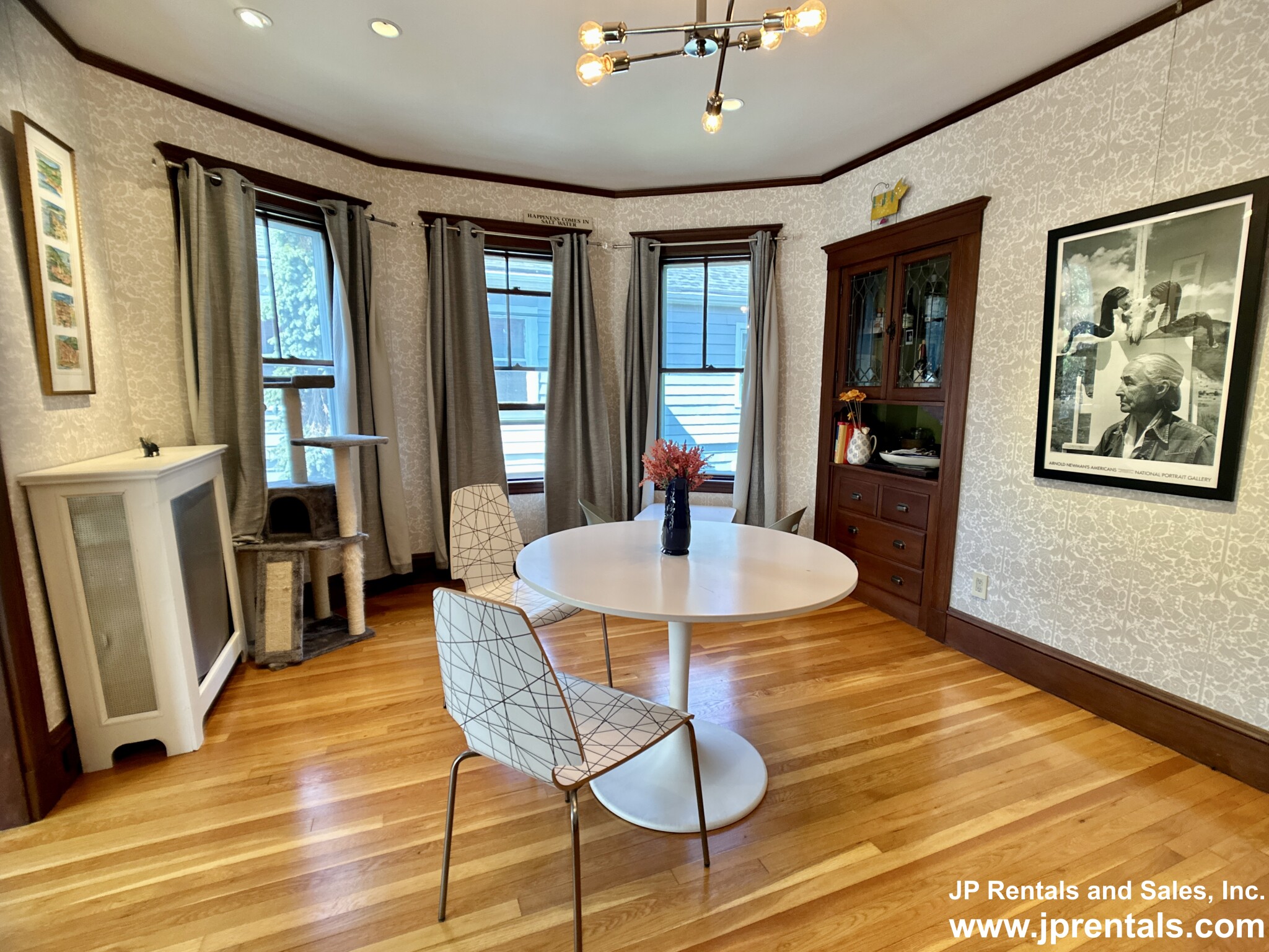 79 Aldrich St, Roslindale