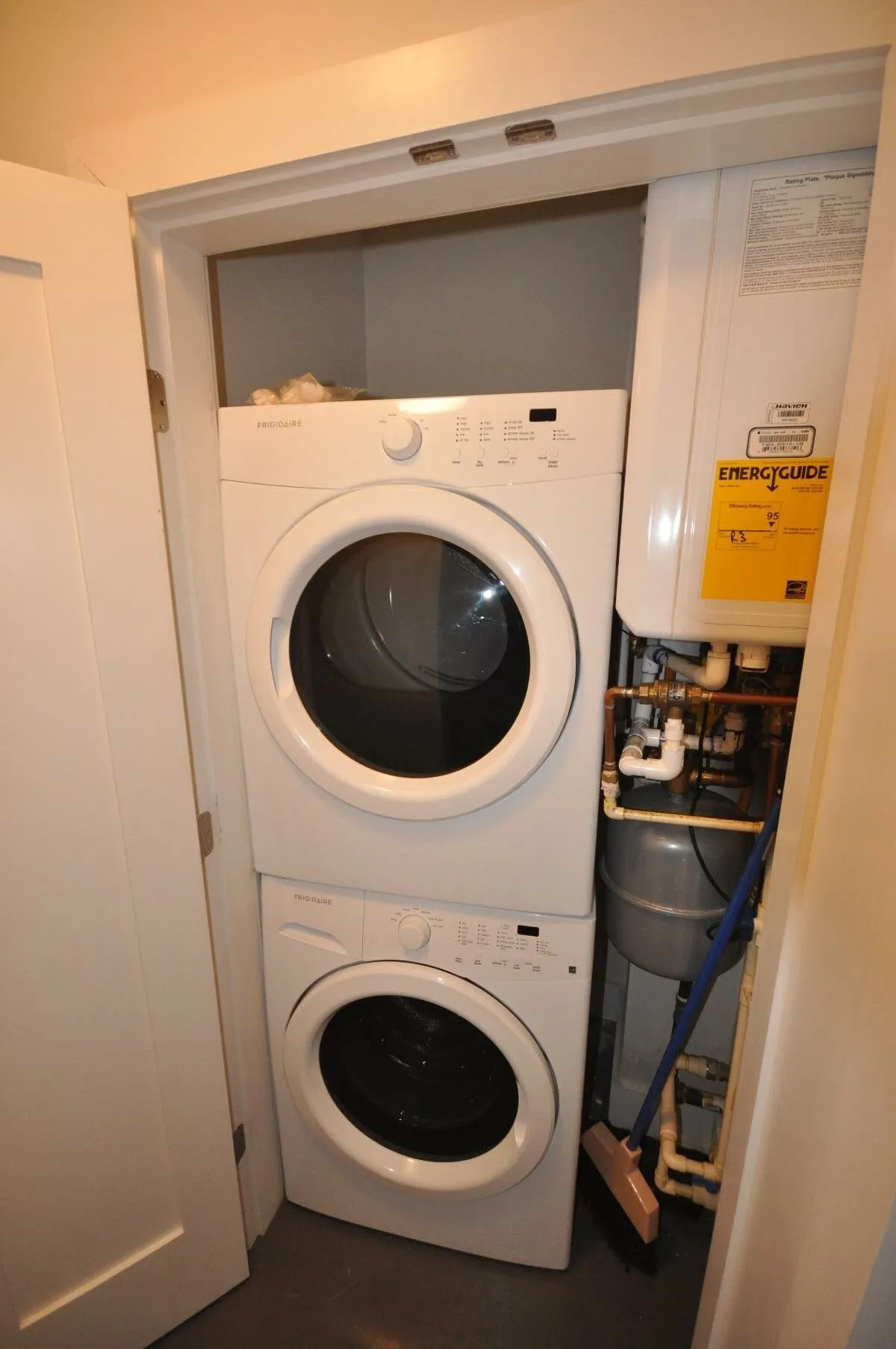 659 Massachusetts Ave, Roxbury