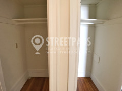 17 Fairbanks St, Griggs Park