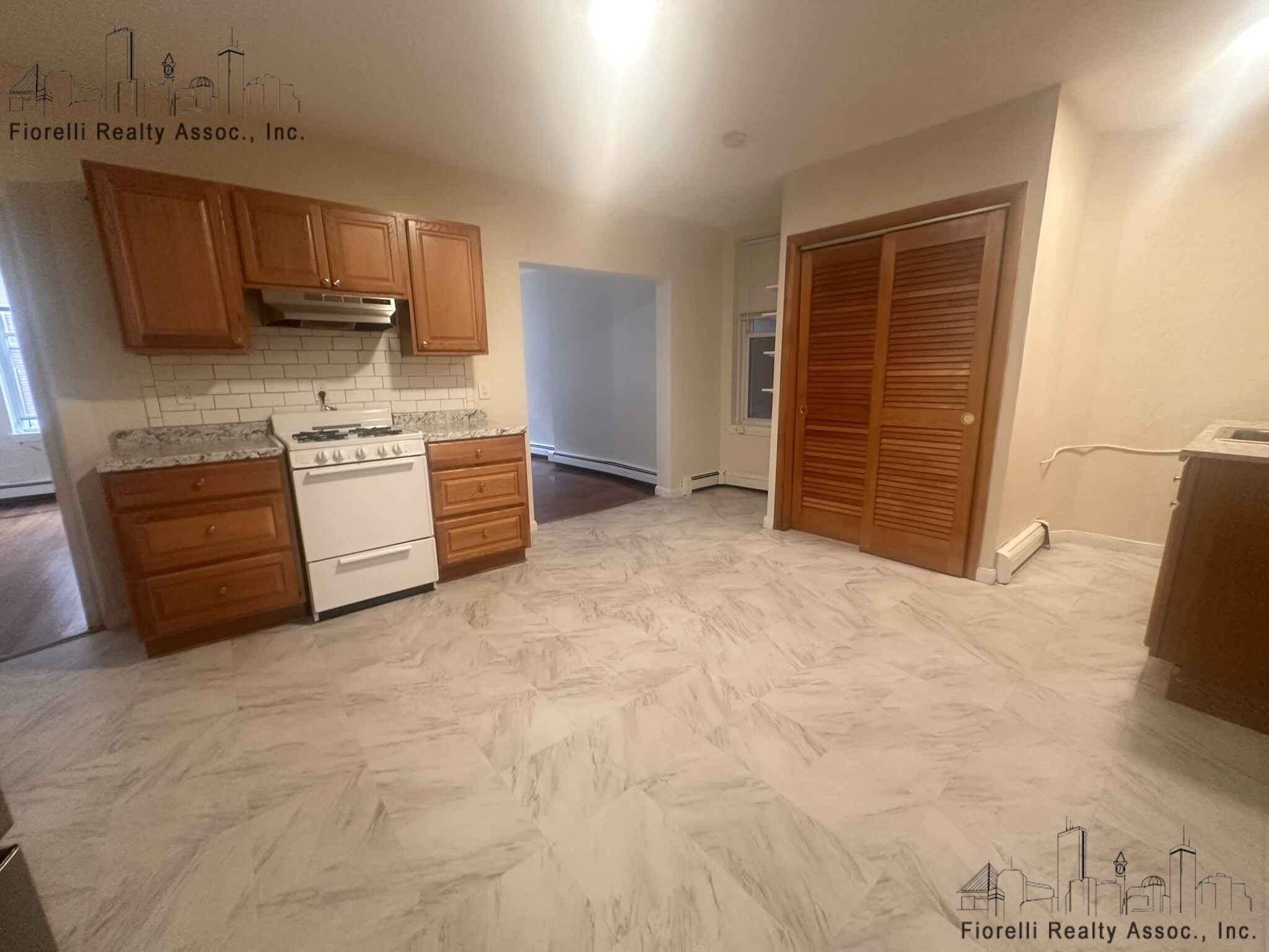 39 Charter St, North End