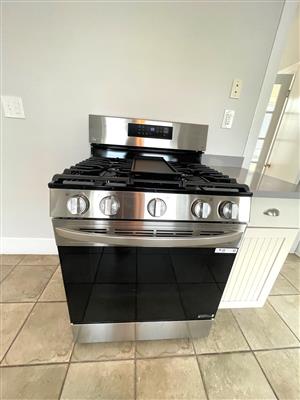 69 Raymond Ave, West Somerville