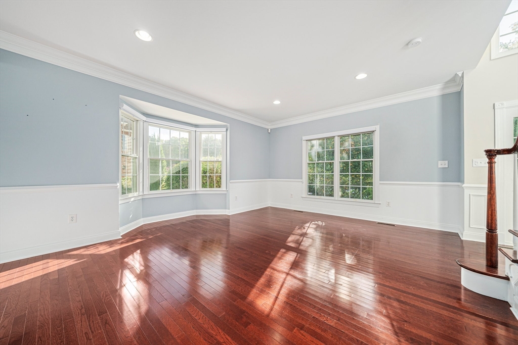 24 Endean Dr, Walpole