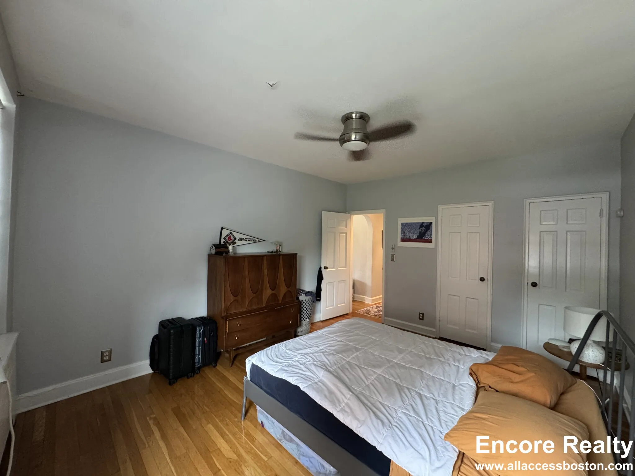 89 Longwood Ave, Coolidge Corner