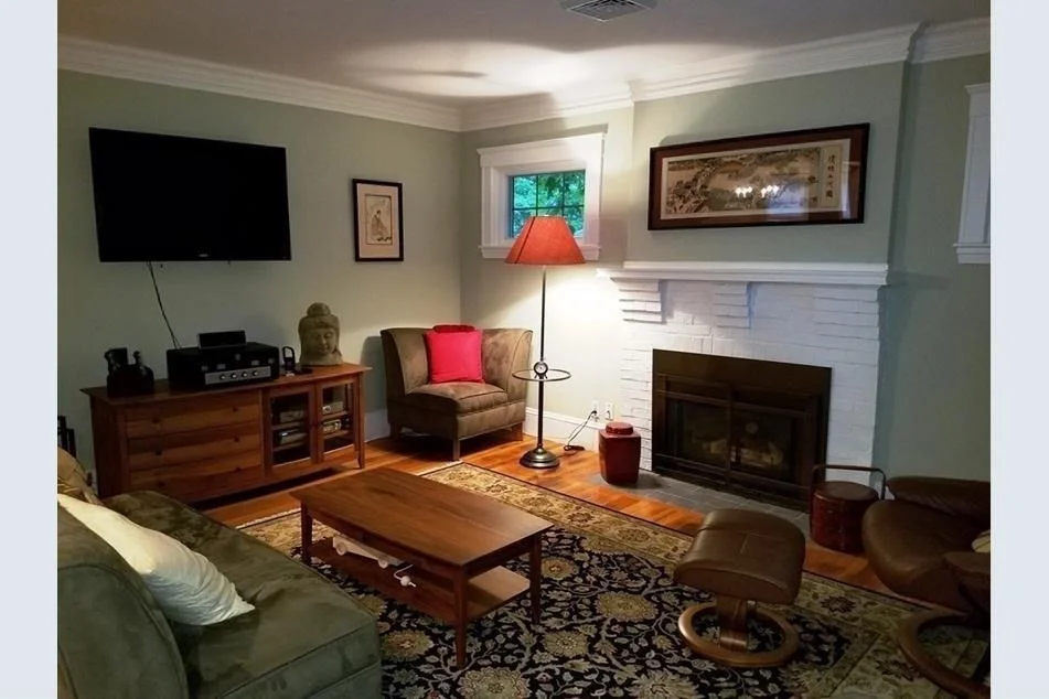 12 Athelstane Rd, Newton Center