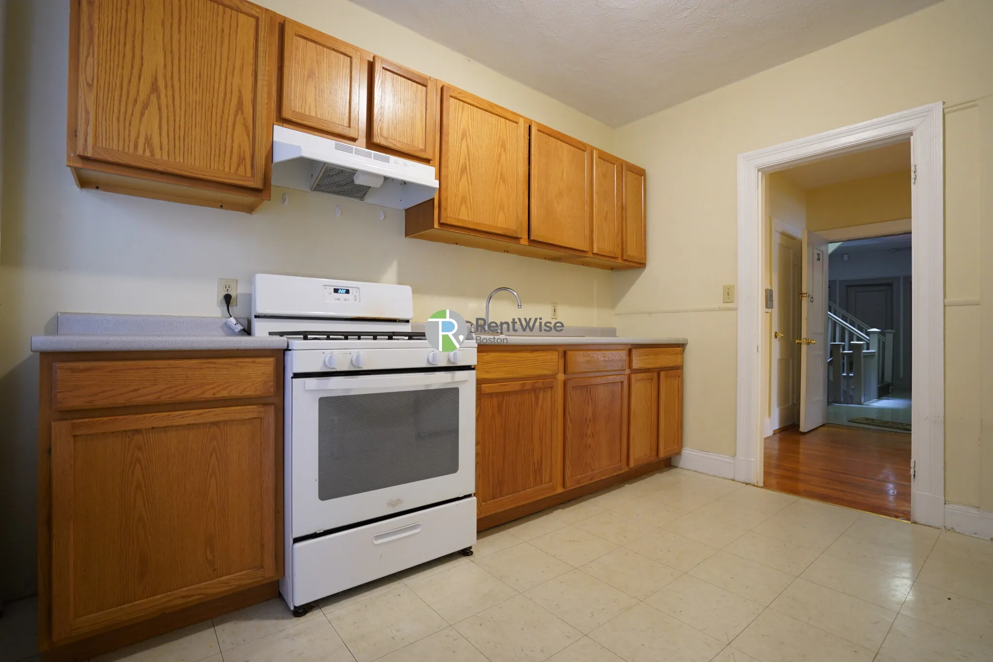 41 Chestnut Hill Ave, Brighton