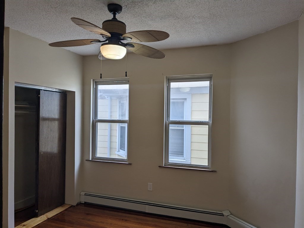 3 bed, 1 bath apartment for rent at 138 Devon St Unit 2, Dorchester — photo 8 of 10
