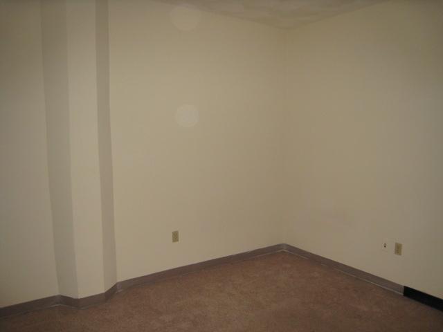 373 Highland Ave, Powder House Square