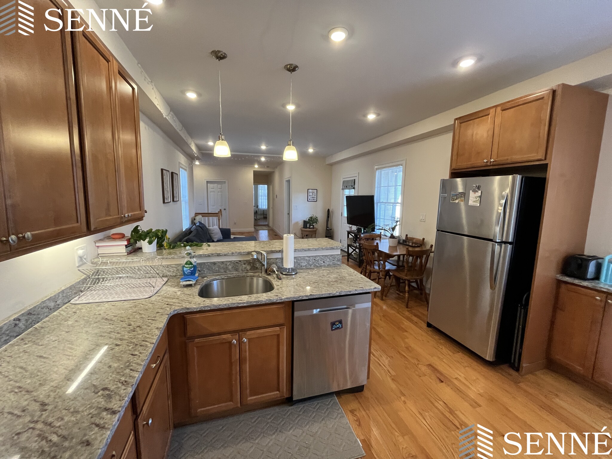 14 Flint St, East Somerville