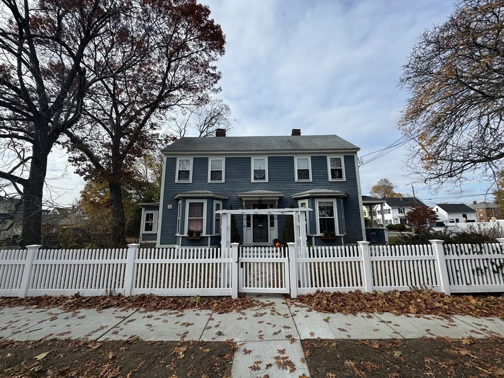 38 Park St, Glenwood