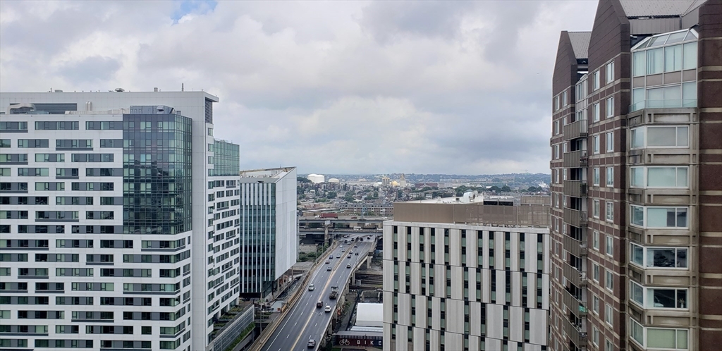 8 Museum Way, East Cambridge