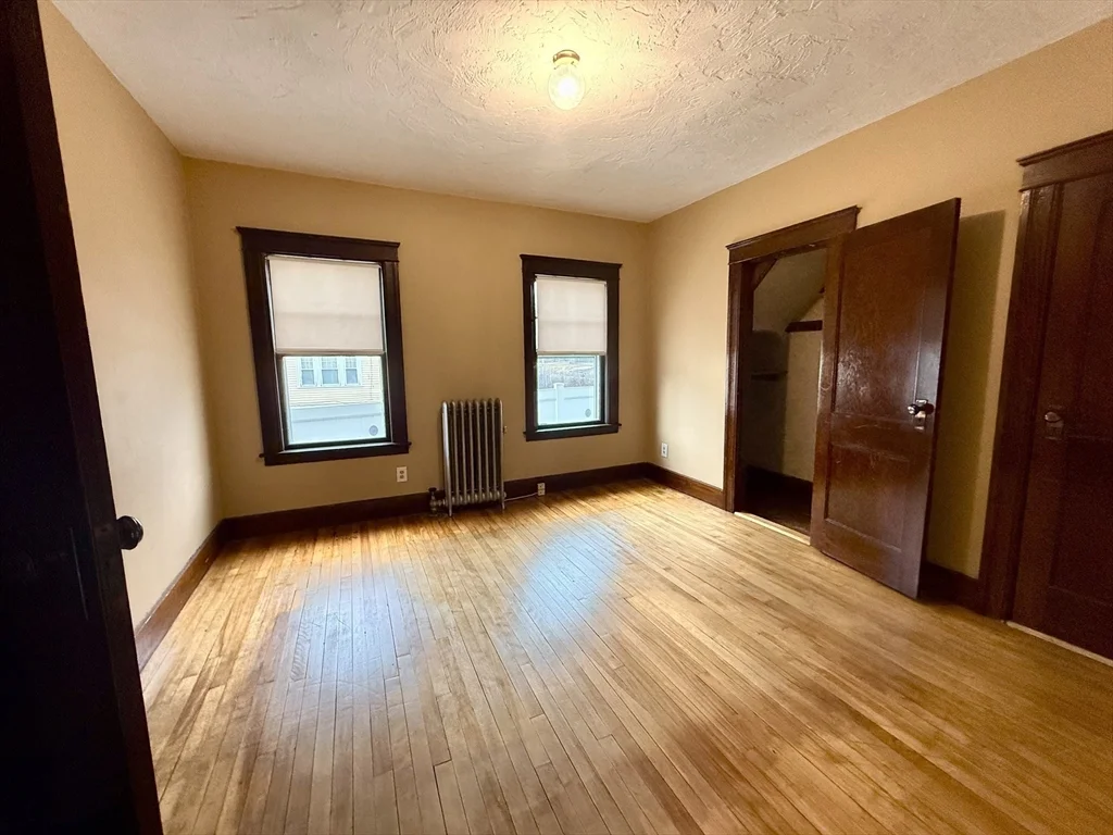 446 Chandler St, Worcester