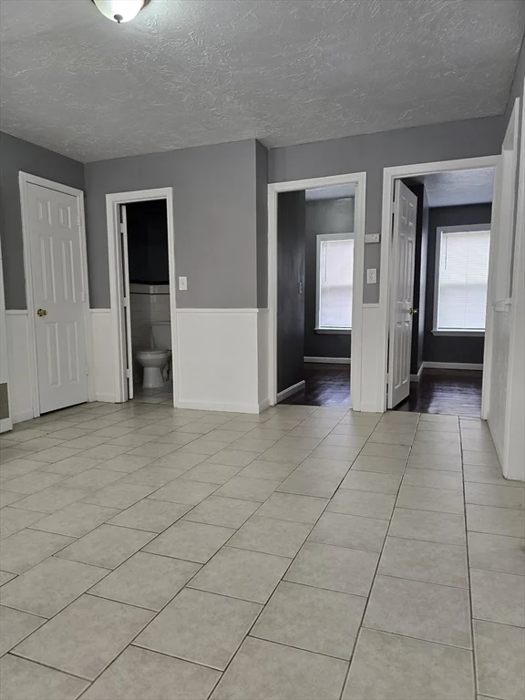 40 Aetna, Fall River