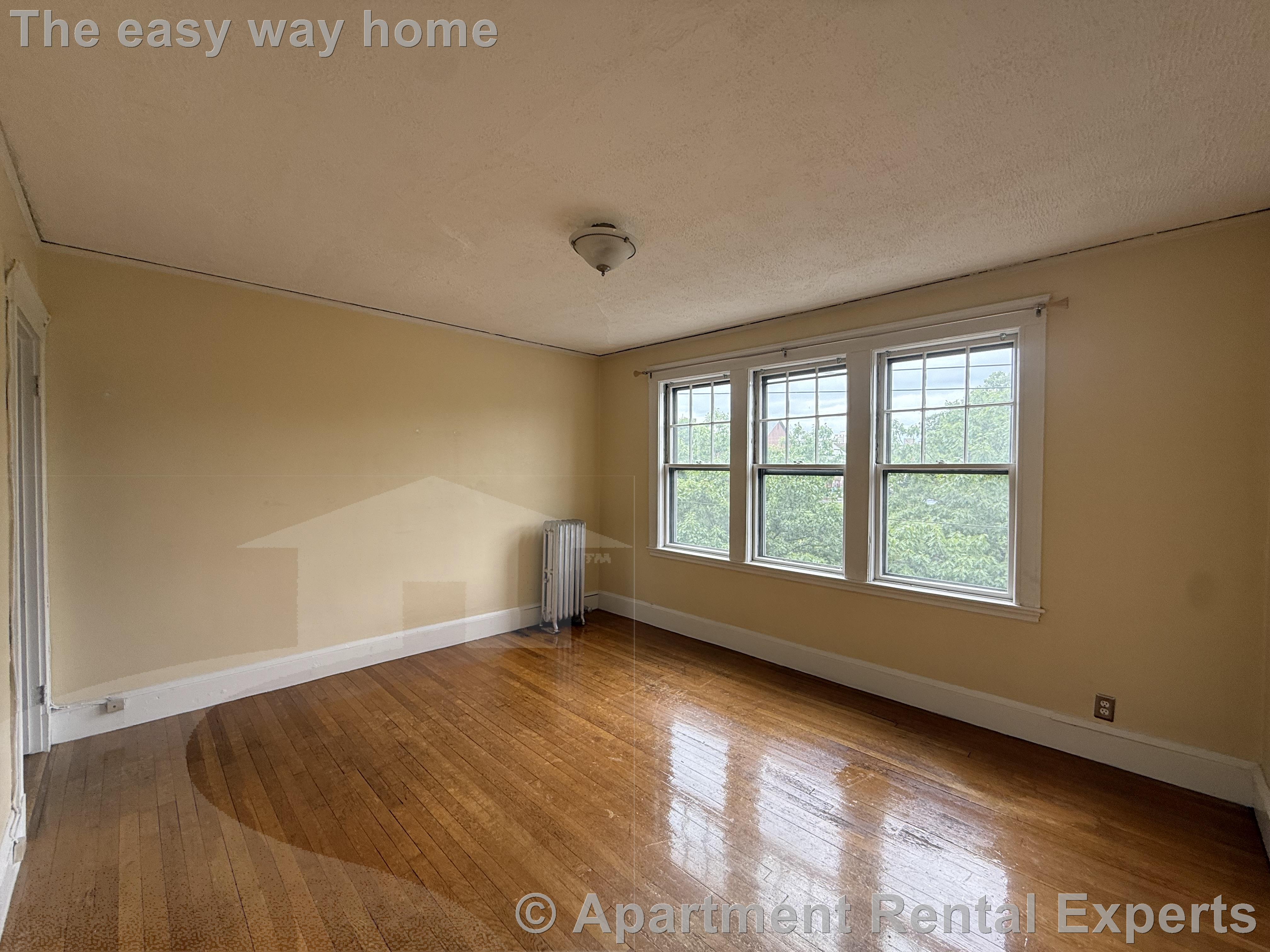 168 Norfolk St, Central Square