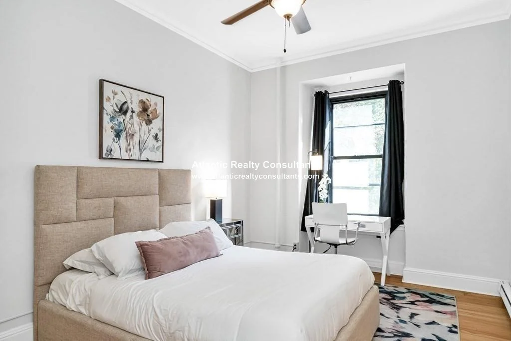 140 Beacon St, Back Bay