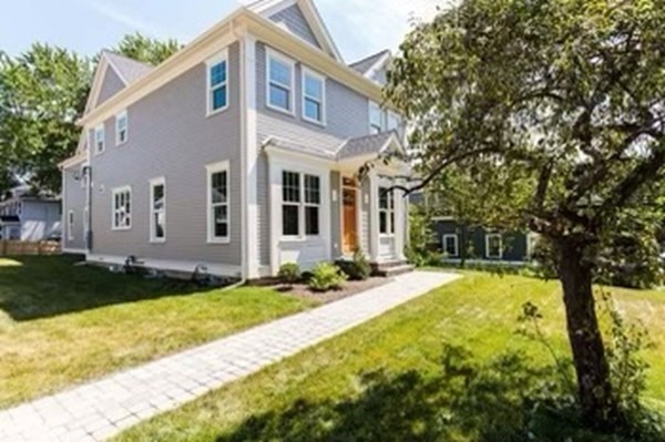 9 Ridgeway Ave, Needham