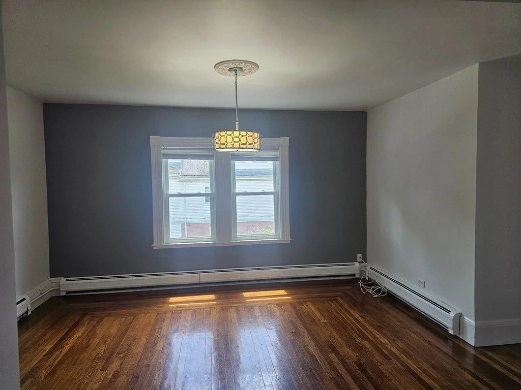 304 Wood St, Charlestown