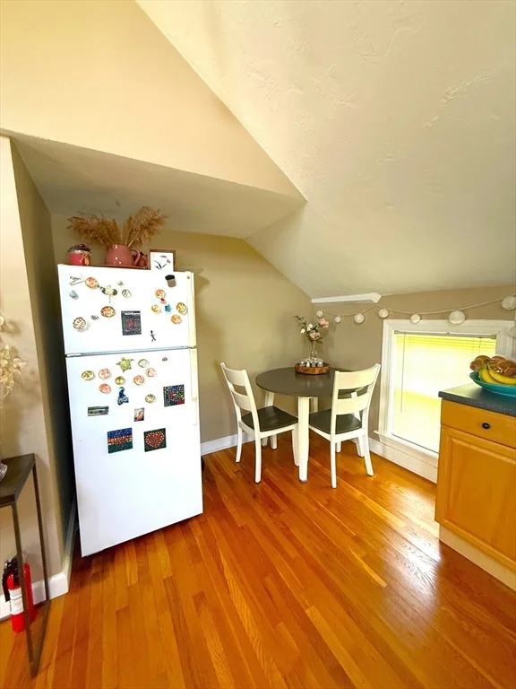 6 Skillings, Winchester