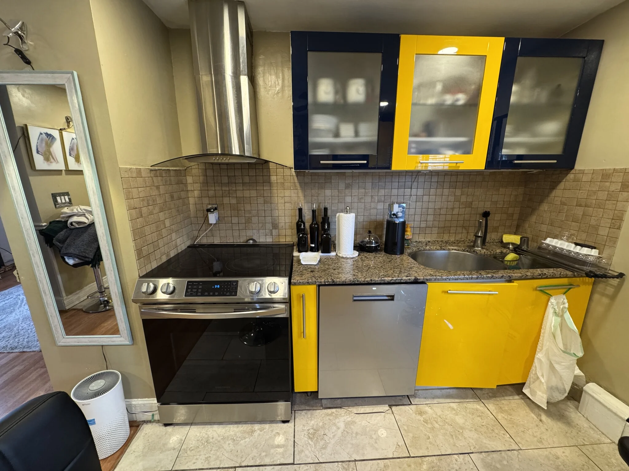 18 Plimpton Ave, Norwood