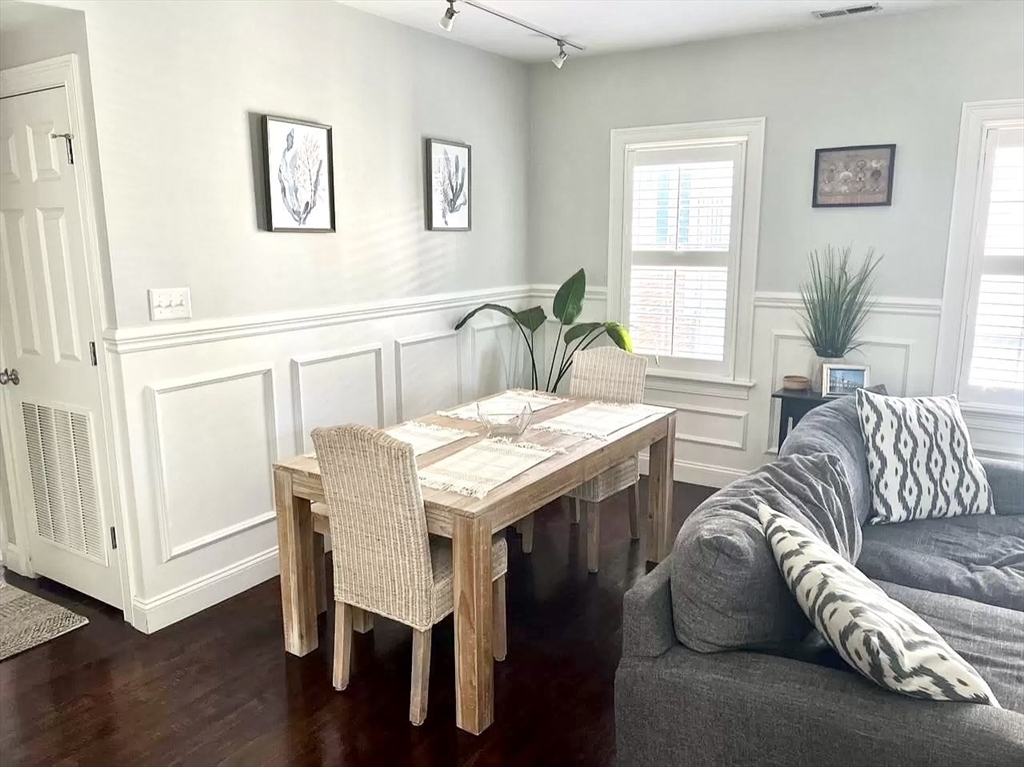 152 O St, South Boston