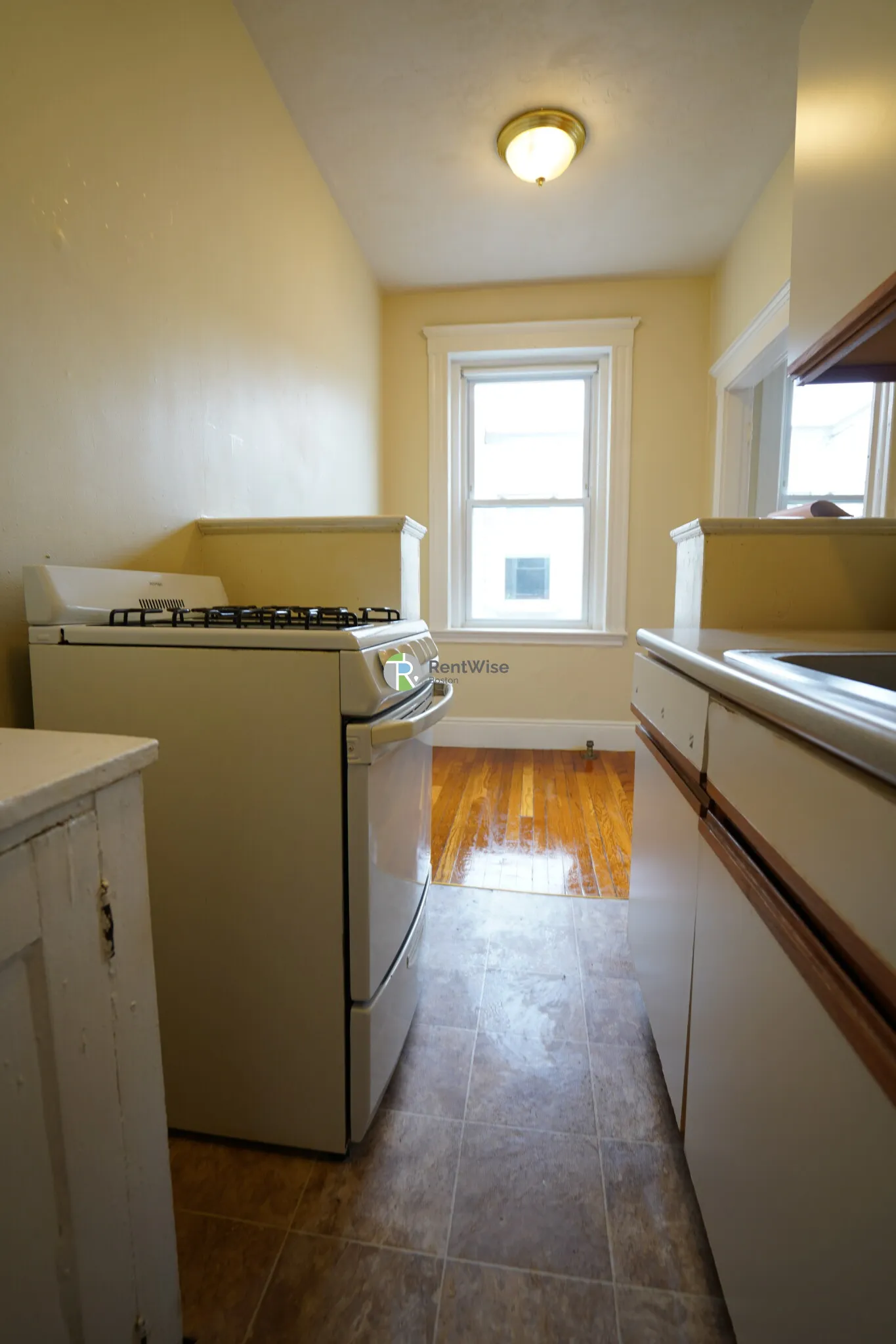 228 Kelton St, Allston