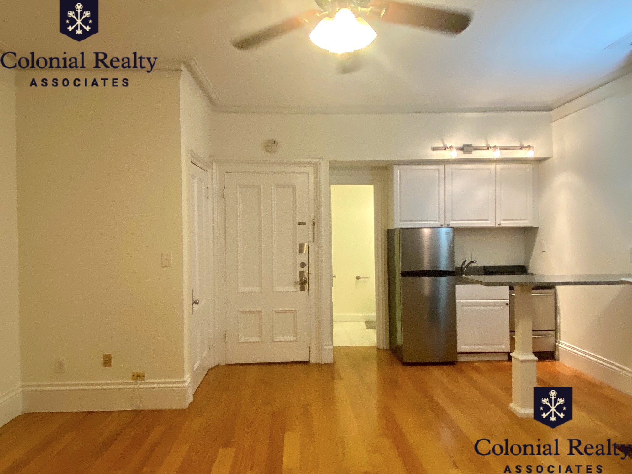 86 Charles St, Beacon Hill