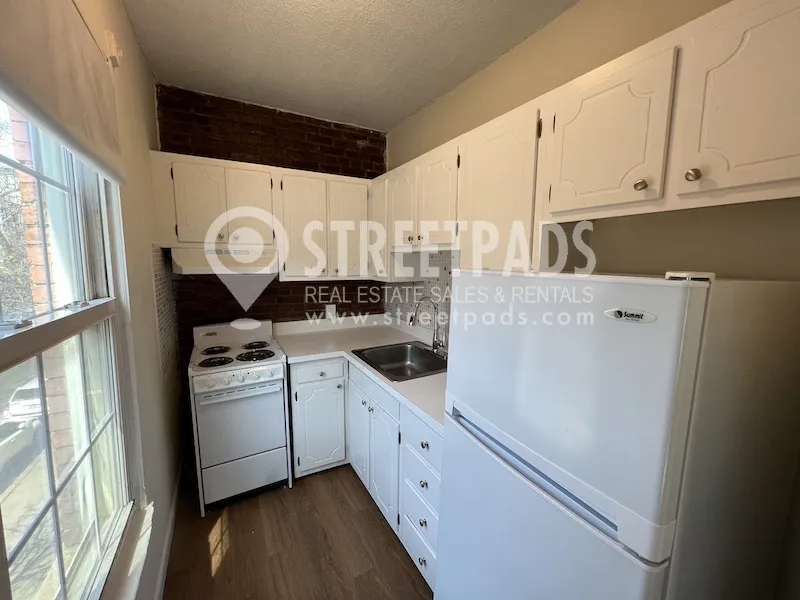 54 South Huntington Ave, Mission Hill