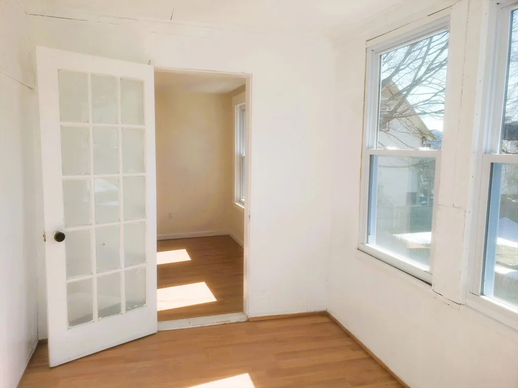 26 Arlington St, Lowell