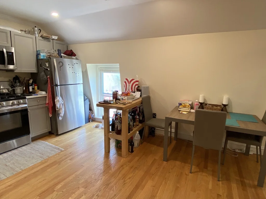 200 Clifton St, Malden