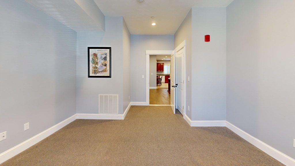 109 Chelsea St, East Boston