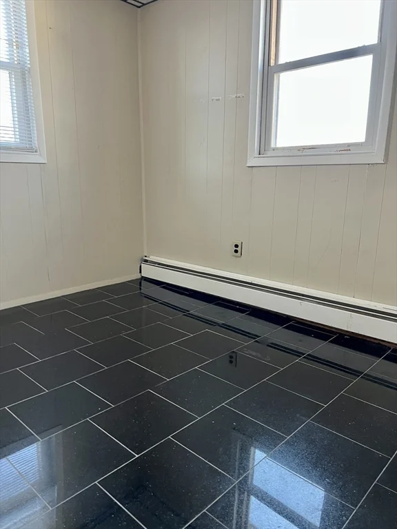 21 Harlow, Saugus