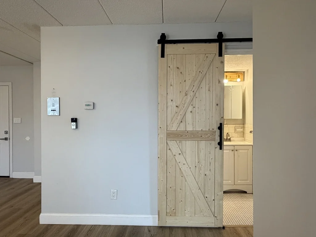 995 Mass Ave, Arlington