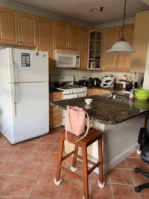 1945 Commonwealth Ave, Brighton