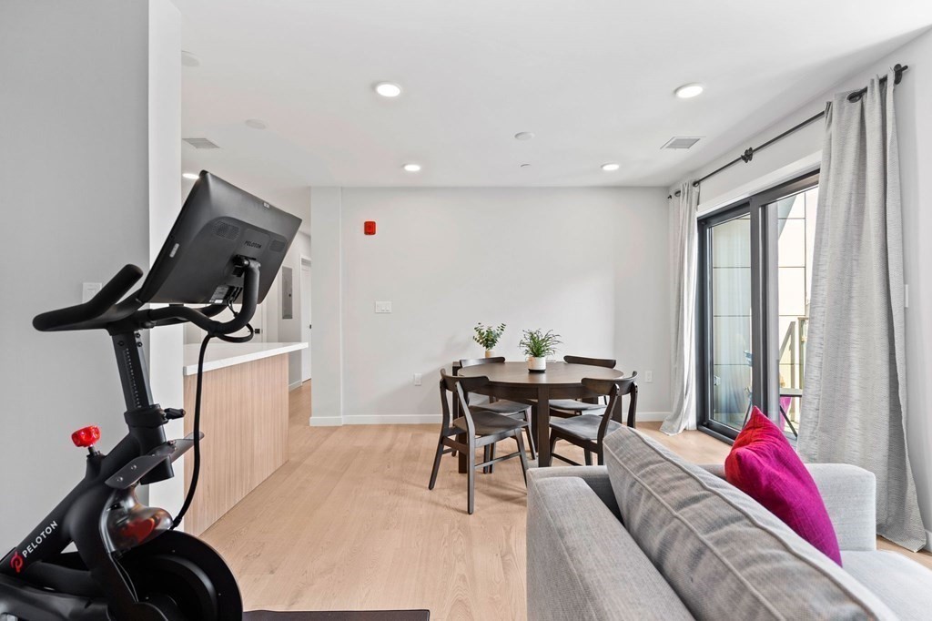 457 W Broadway, South Boston