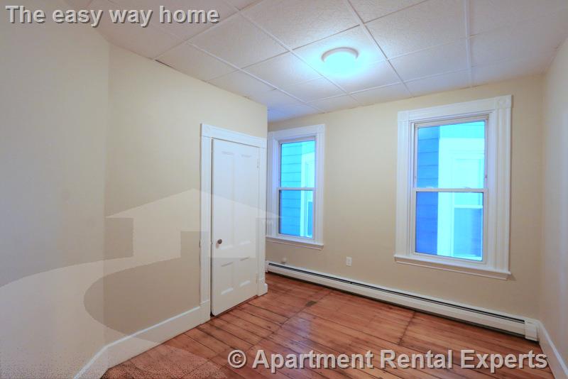 793 Cambridge St, East Cambridge