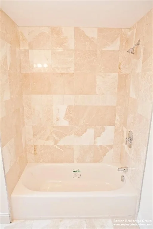 23 Evergreen, Jamaica Plain