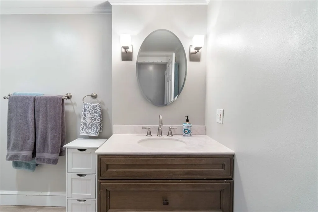 296 W 3rd, South Boston