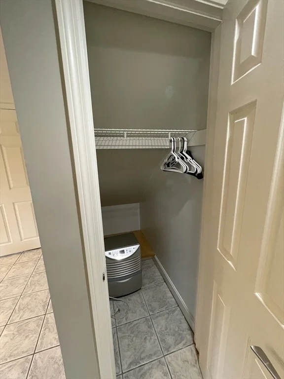 73 Benefit, Mansfield