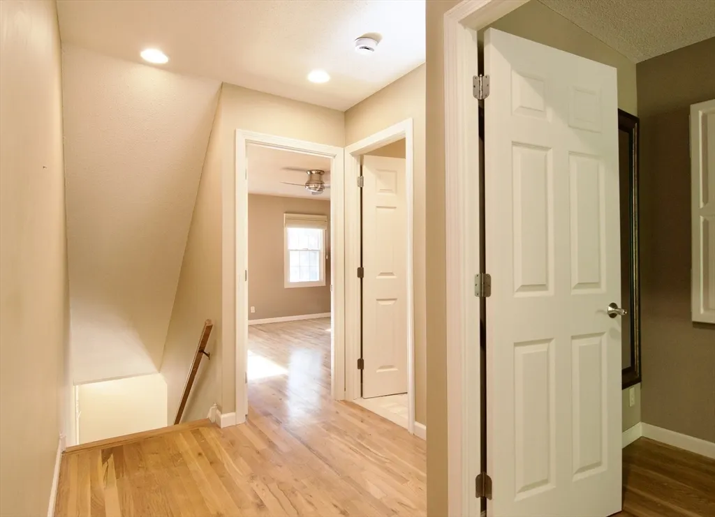 20 Smithfield Ct, Forest Park