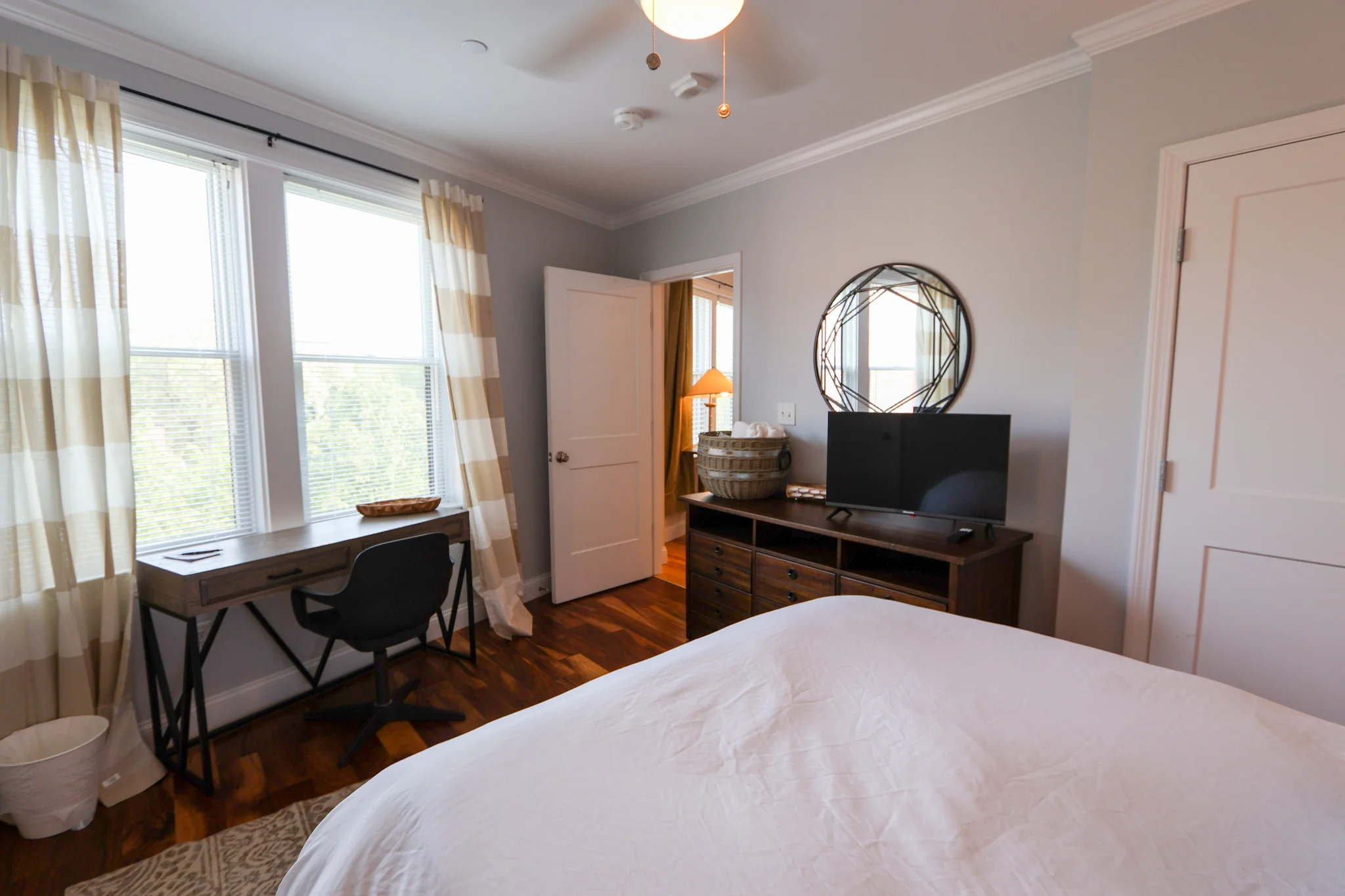 1008 Tremont St, Roxbury