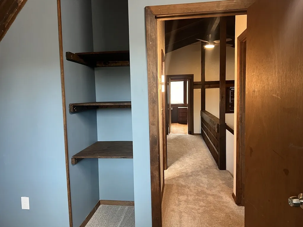 888 Salem St, Groveland