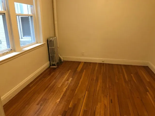 1810 Commonwealth Ave, Brighton