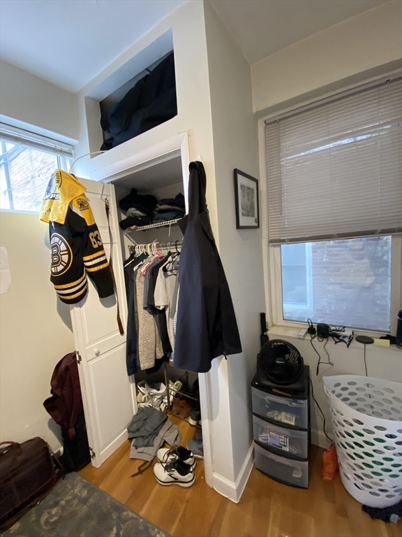 35 N Margin St, North End