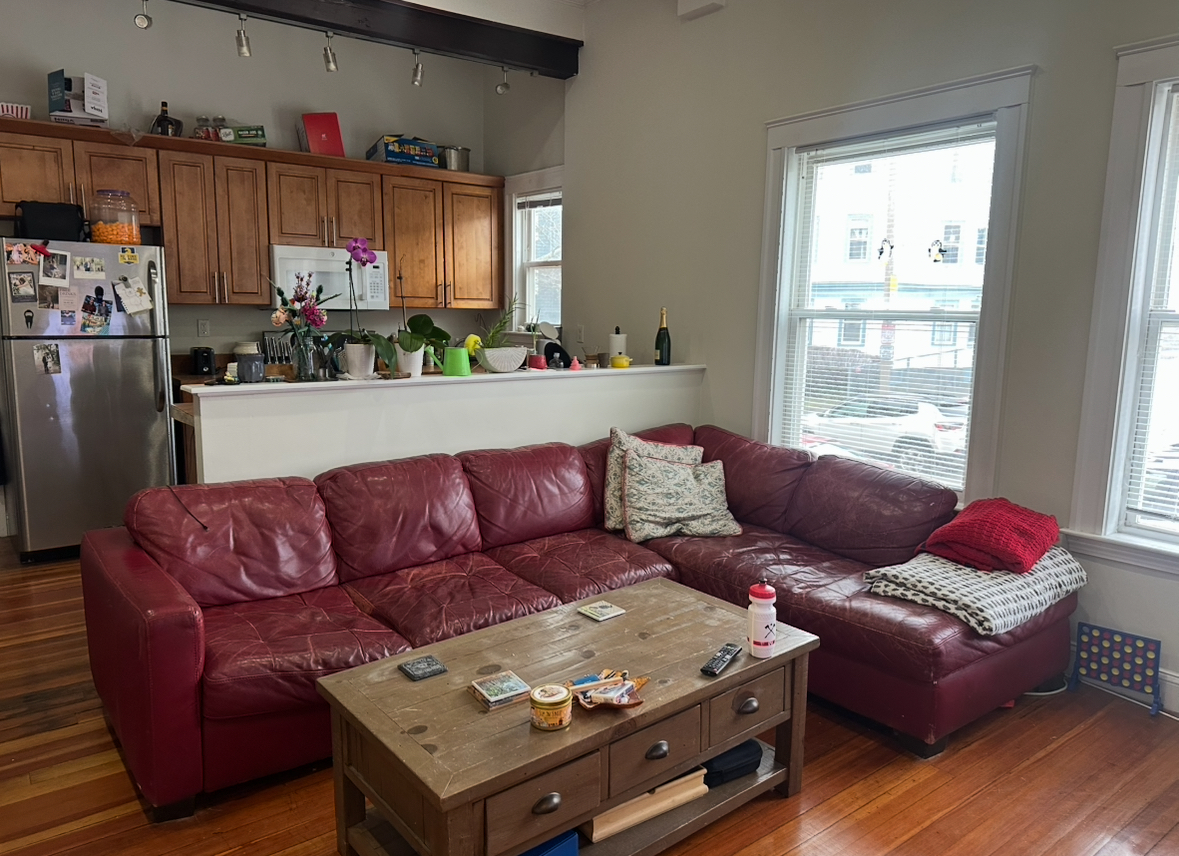 358 Broadway, Winter Hill