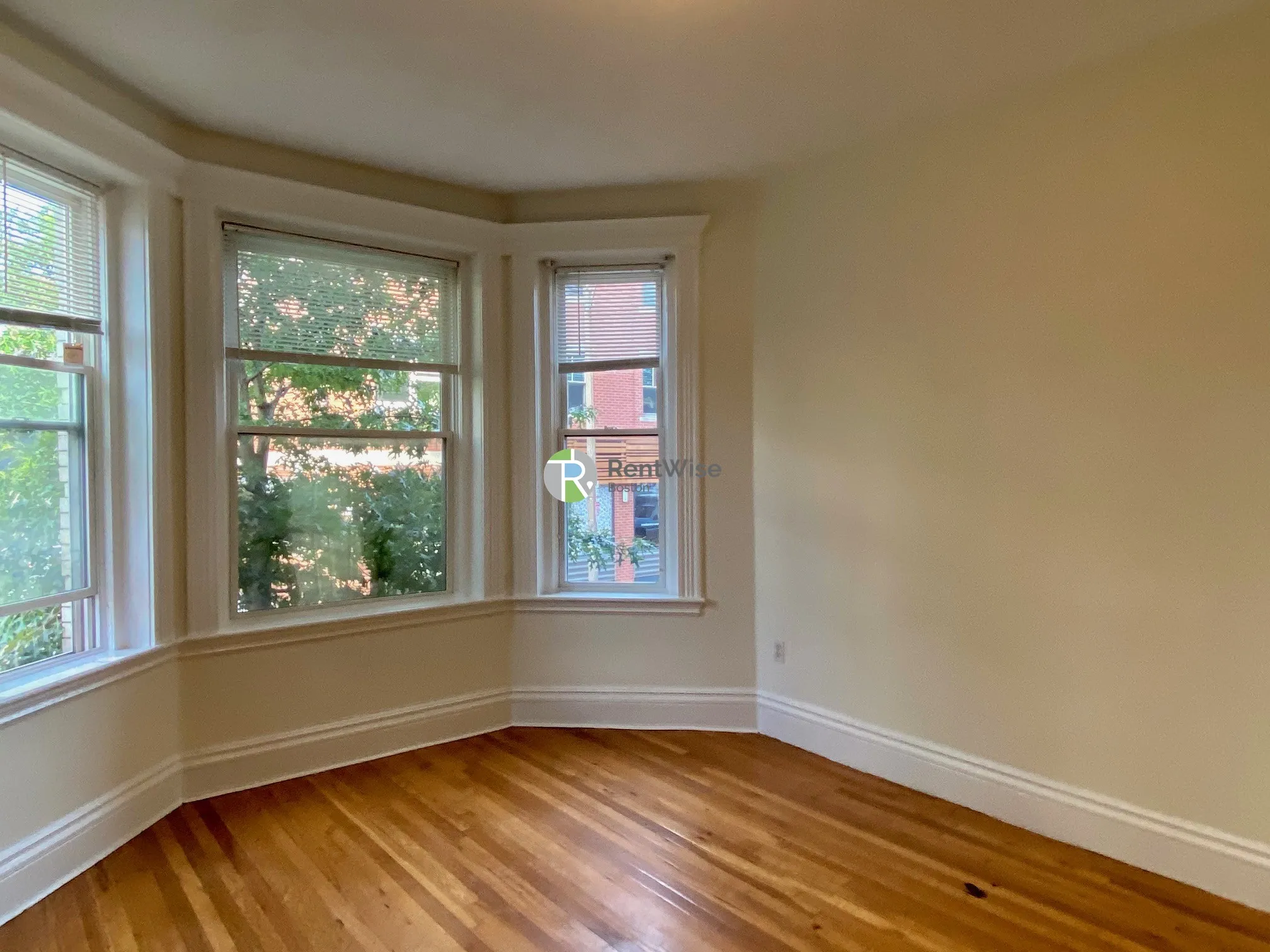 1302 Commonwealth Ave, Allston