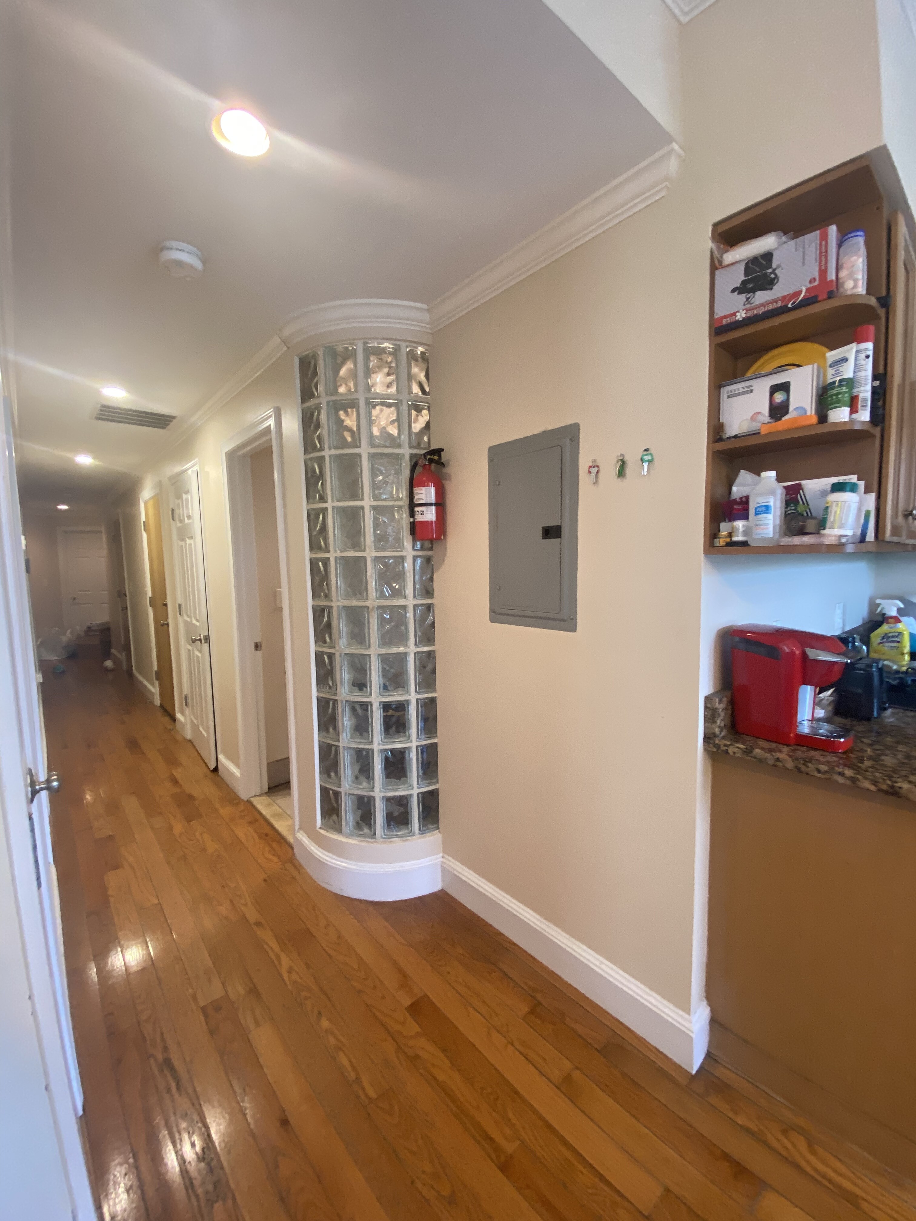 30 Circuit St, Roxbury