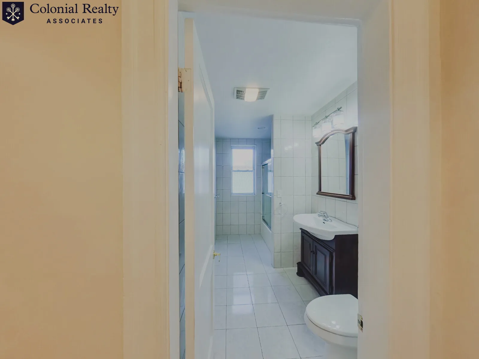 77 Thatcher St, North Brookline