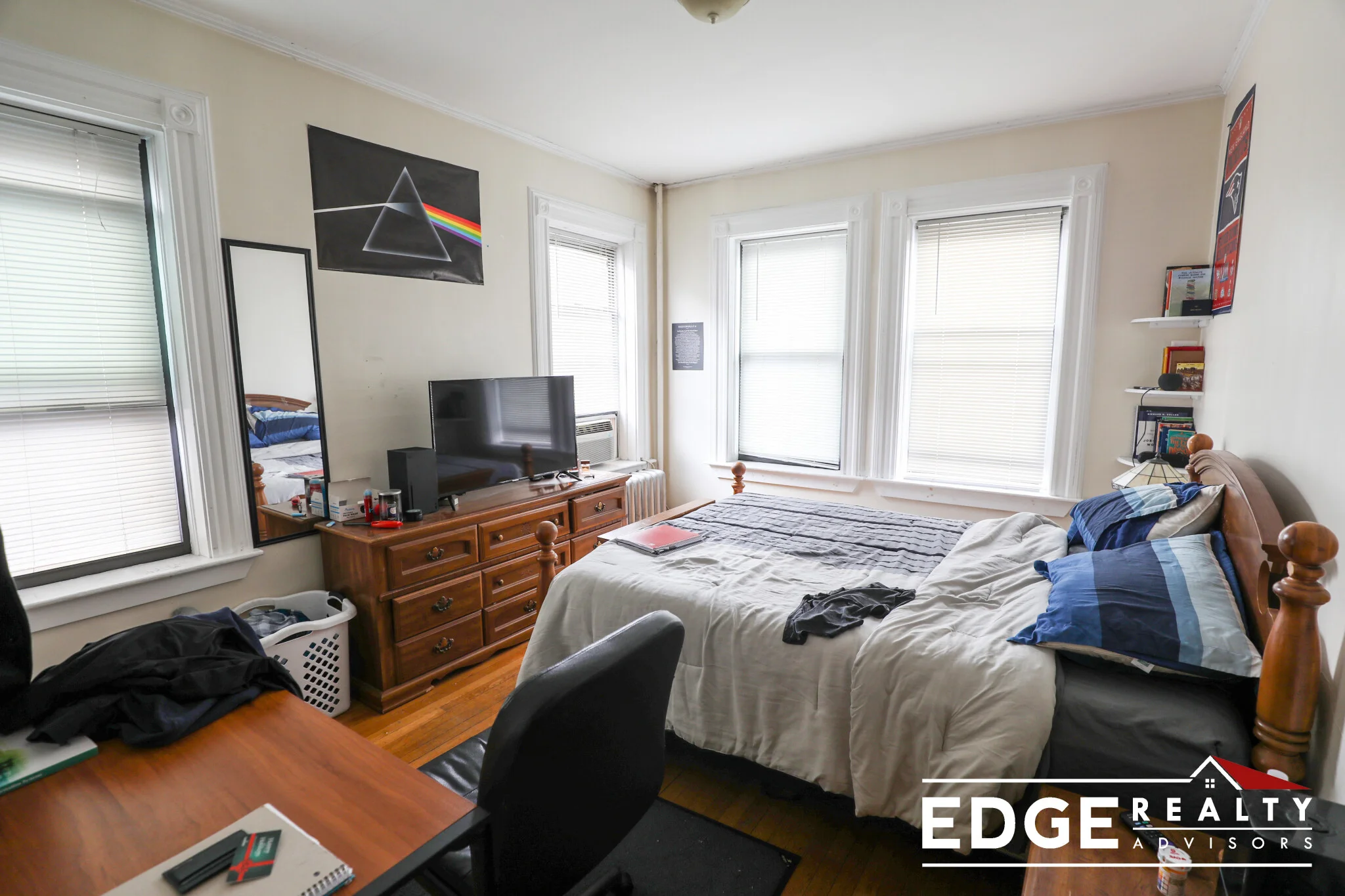 21 Park Vale Ave, Brighton