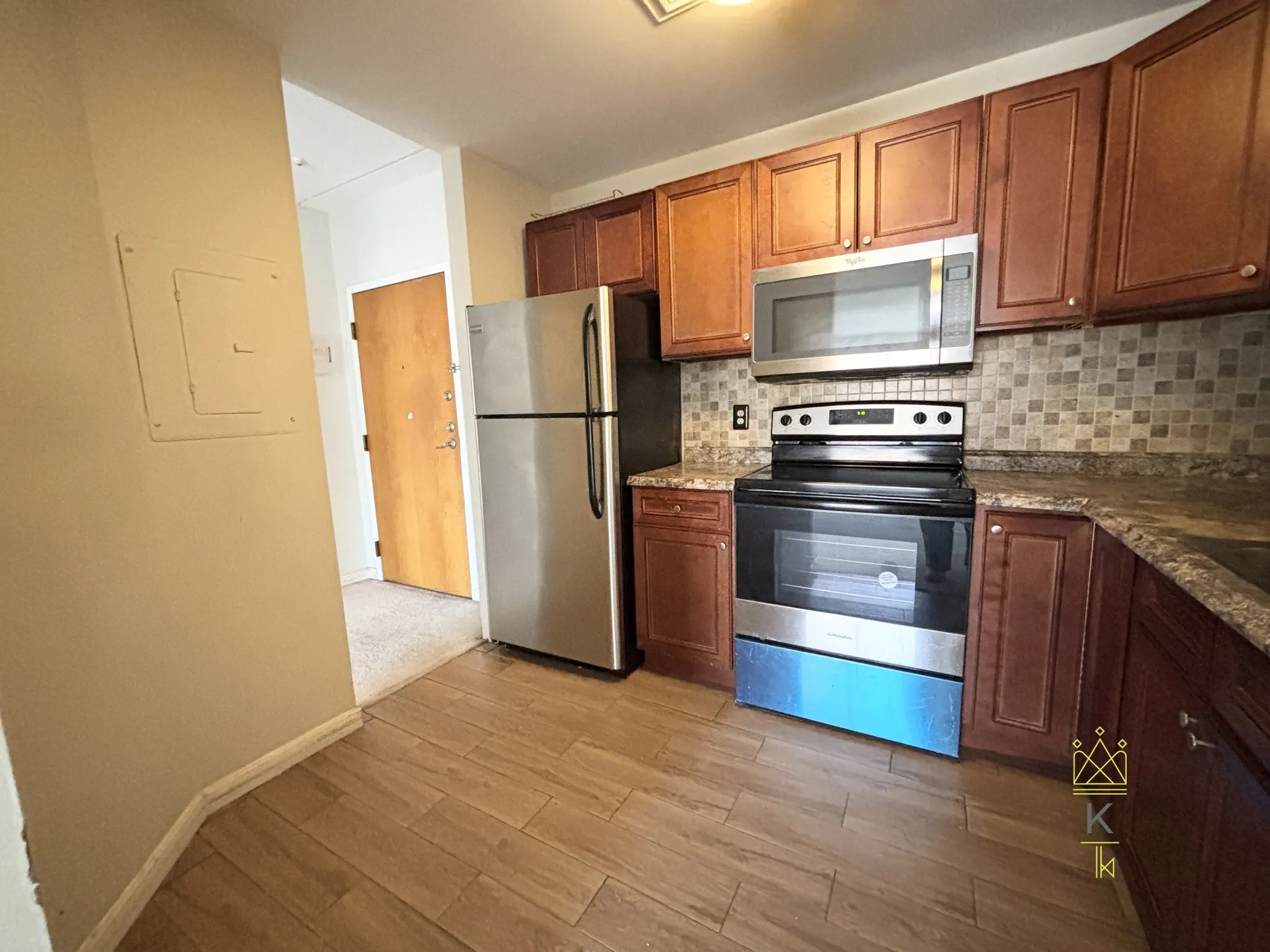 14 Heron St, West Roxbury