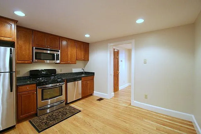 429 Franklin St, Riverside