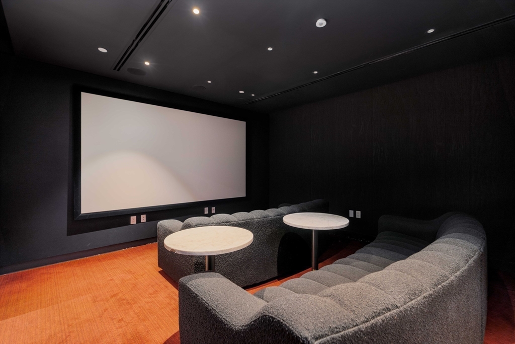 55 Lagrange, South End